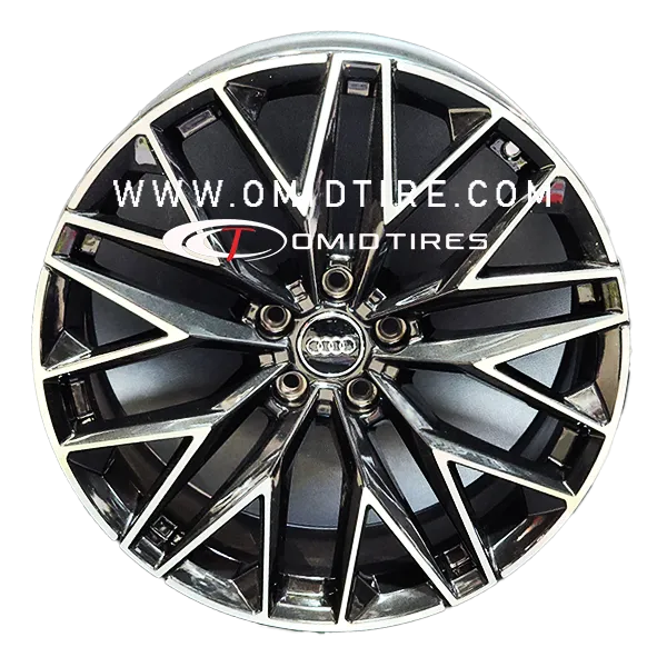 رینگ آئودی Q5 E-TRON اورجینال - سایز 20 شاخ گوزنی رینگ آئودی Q5 E-TRON اورجینال - سایز 20 شاخ گوزنی
